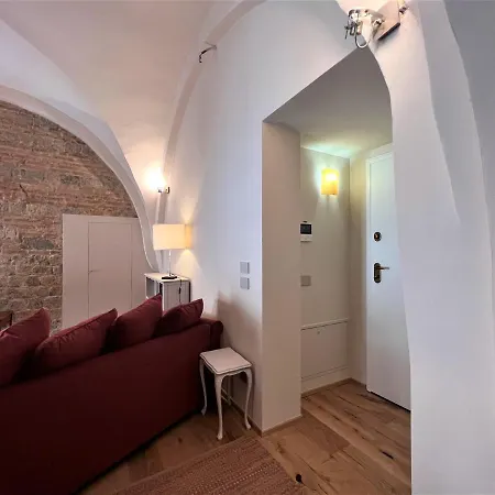 Torre Del Cavaliere Siena