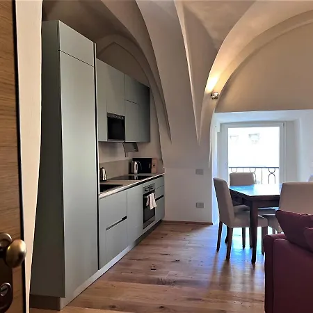 شقة Torre Del Cavaliere